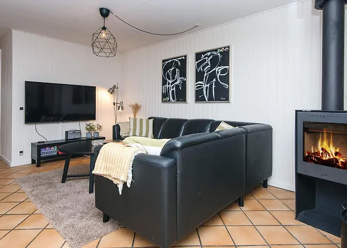 Three-bedroom In Toftlund 32 * Vestergård